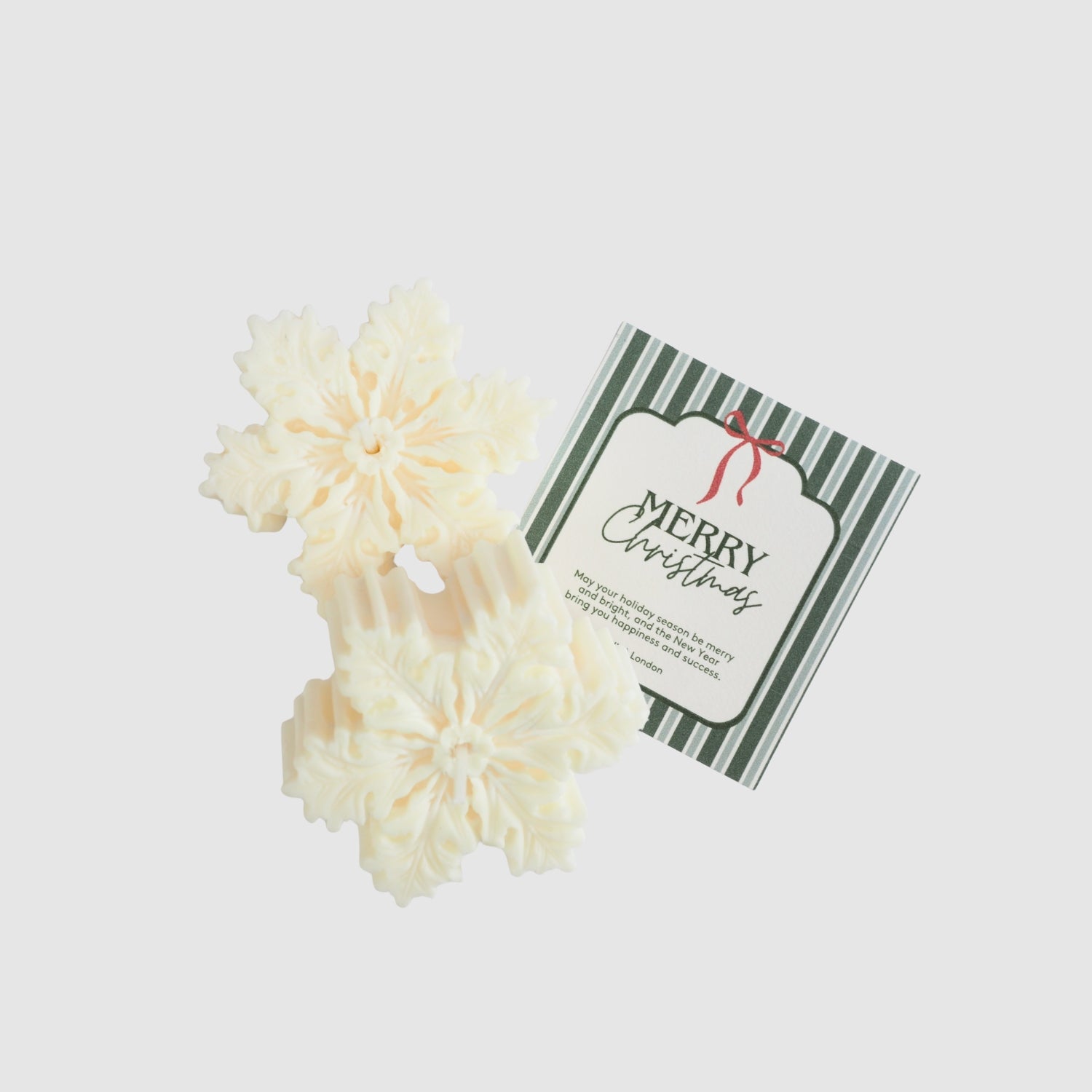 As mesmerising are the gentle fall of snow. Our Snowflake Tea Lights are guaranteed to brighten your day, and your Christmas. Intricately hand poured using 100% premium soy wax, use them to decorate your home this festive season or as part of table dressing for Christmas parties and events.